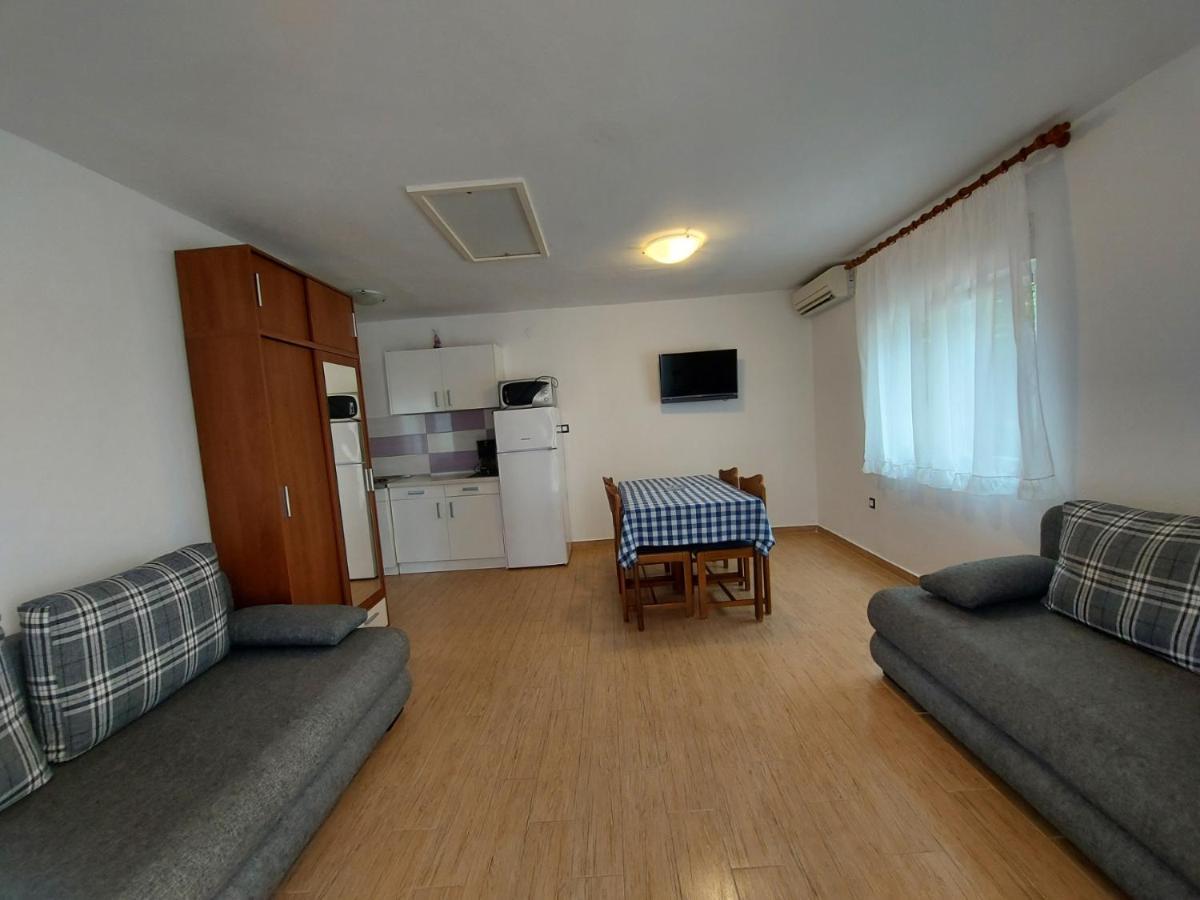 Emma Demarin Apartments Medulin Eksteriør bilde